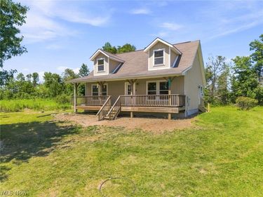 7171 Edison Street NE, Hartville, OH 44632
