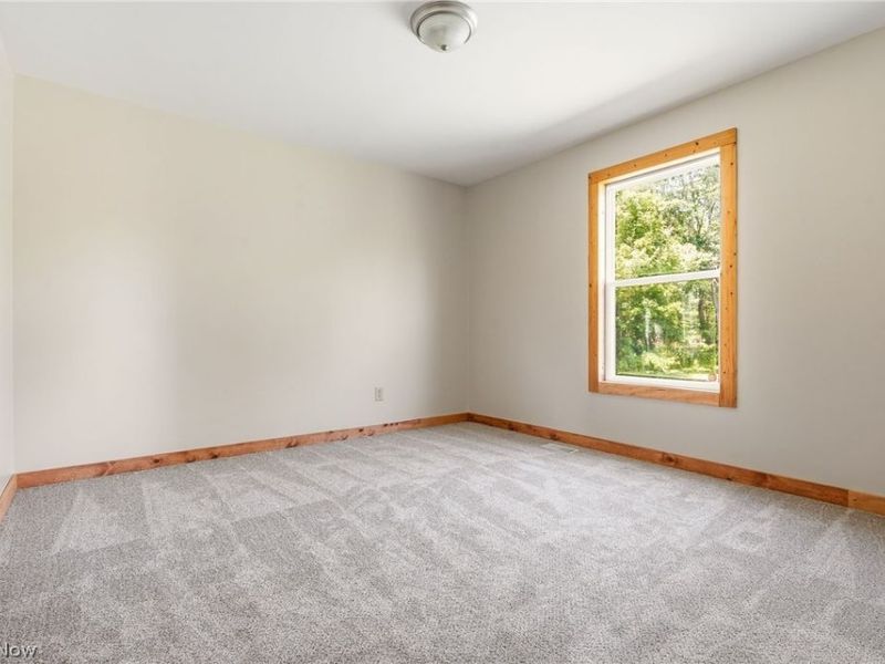 7171 Edison Street NE, Hartville, OH 44632 Photo 8