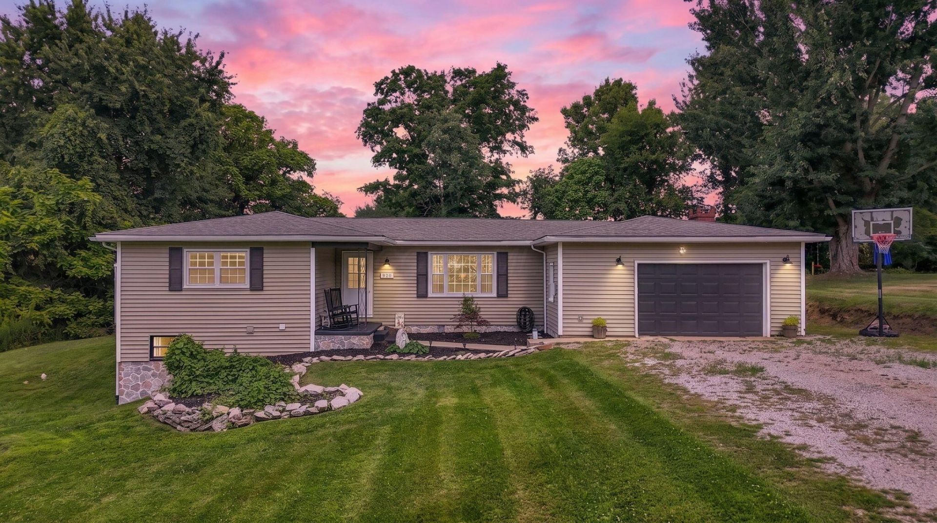920 Towe Drive Ne, Lancaster, OH 43130 Main Photo