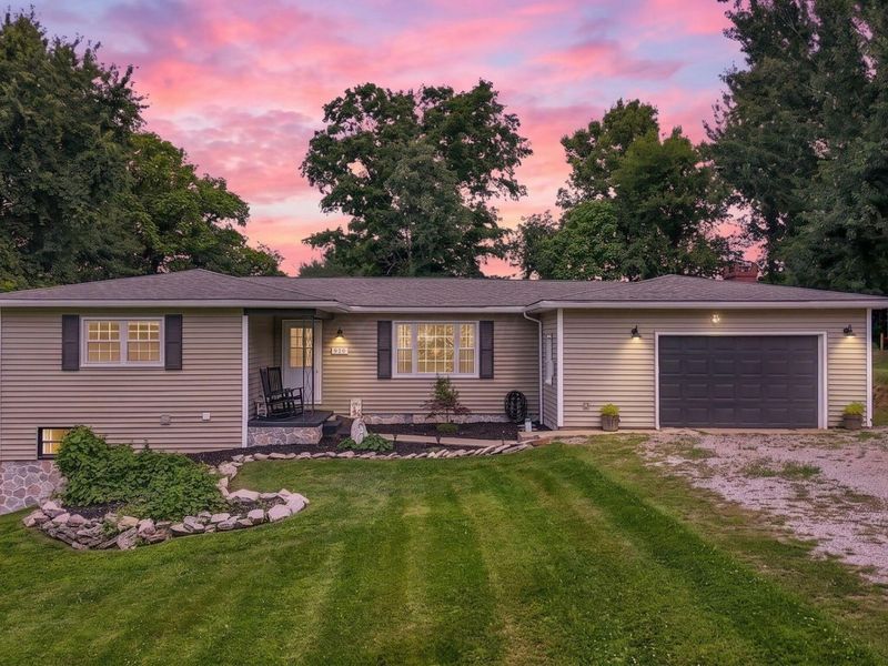 920 Towe Drive NE, Lancaster, OH 43130 Photo 1