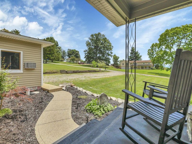 920 Towe Drive NE, Lancaster, OH 43130 Photo 7