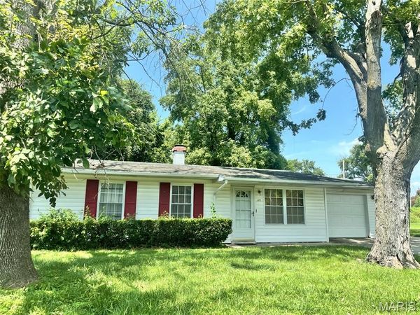 45 Delano Drive , Cahokia, IL 62206