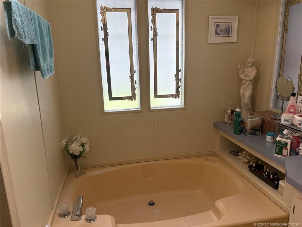 7704 SE Saratoga Drive, Hobe Sound, FL 33455 Photo