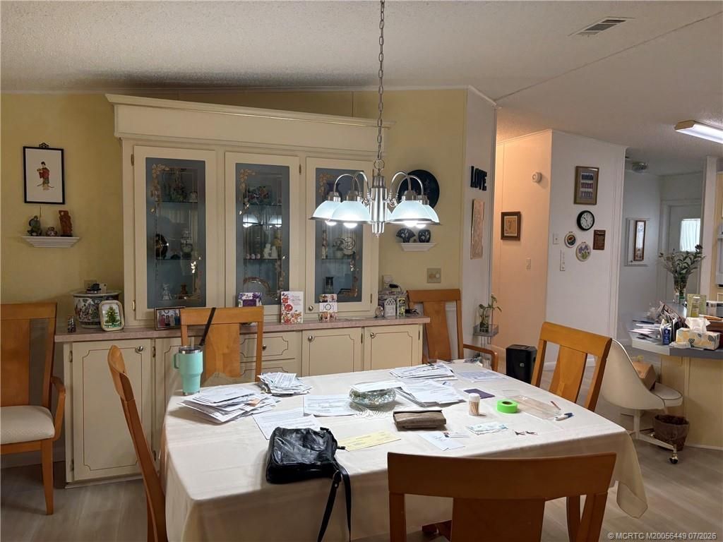 7704 SE Saratoga Drive, Hobe Sound, FL 33455 Photo