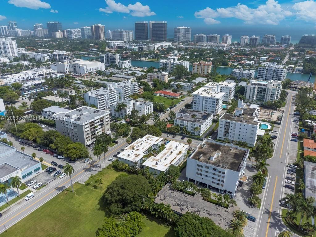 9280 Bay Harbor Ter , Unit 26, Bay Harbor Islands, FL 33154 Photo