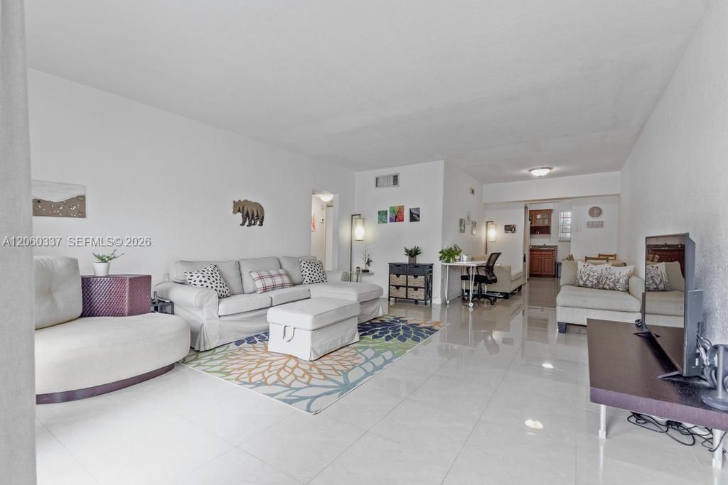 9280 Bay Harbor Ter , Unit 26, Bay Harbor Islands, FL 33154 Photo