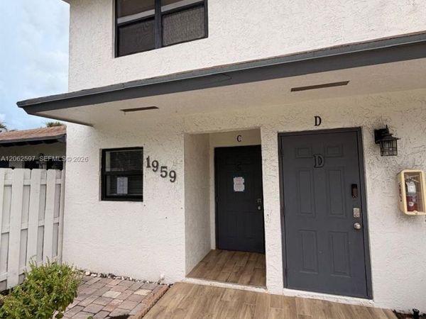 1959 SE 3rd St, Unit C, Deerfield Beach, FL 33441