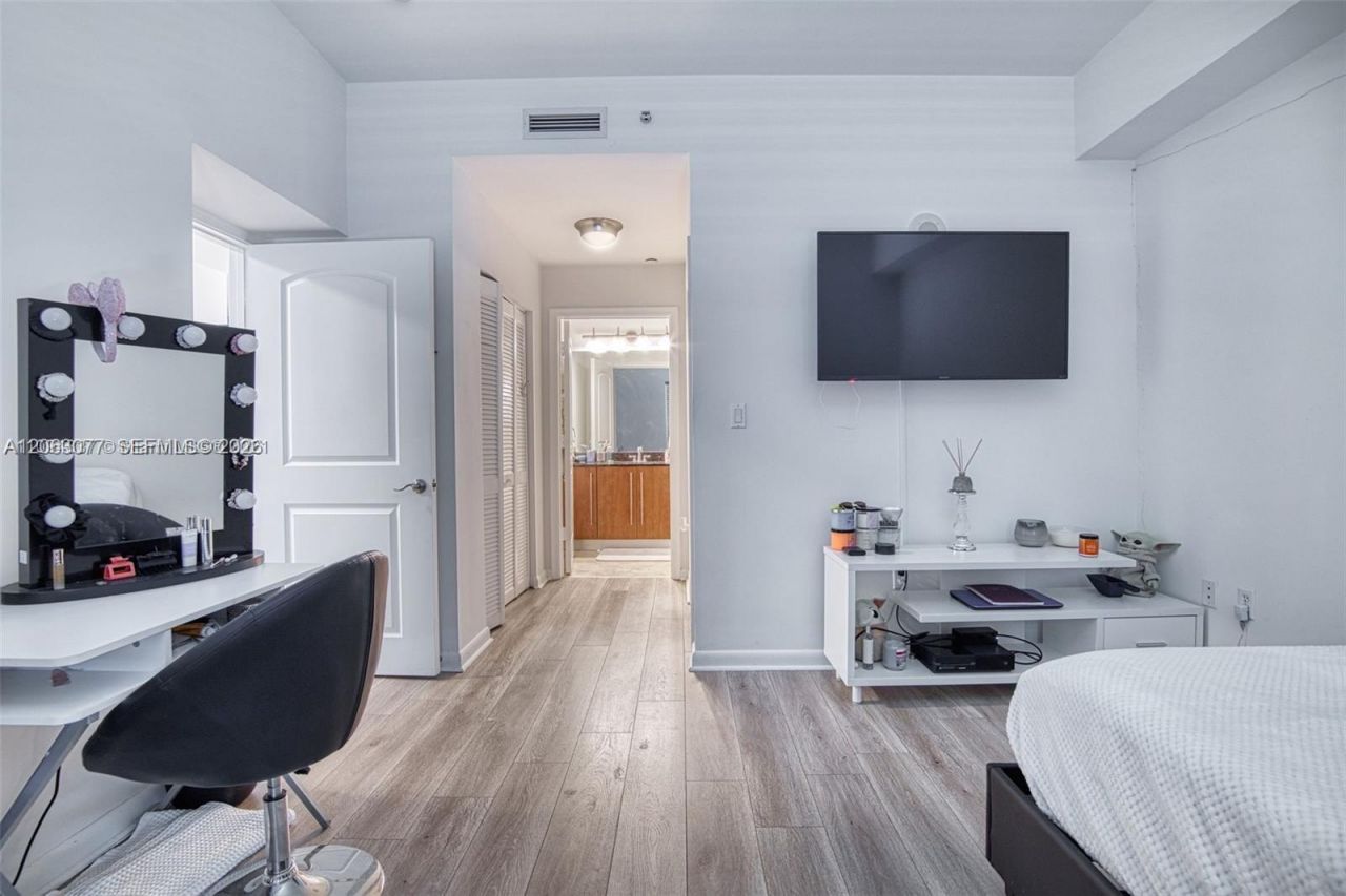 7355 SW 89th St , Unit 425N, Miami, FL 33156 Photo