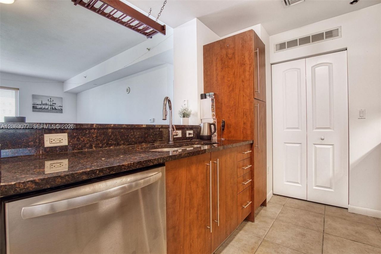 7355 SW 89th St , Unit 425N, Miami, FL 33156 Photo