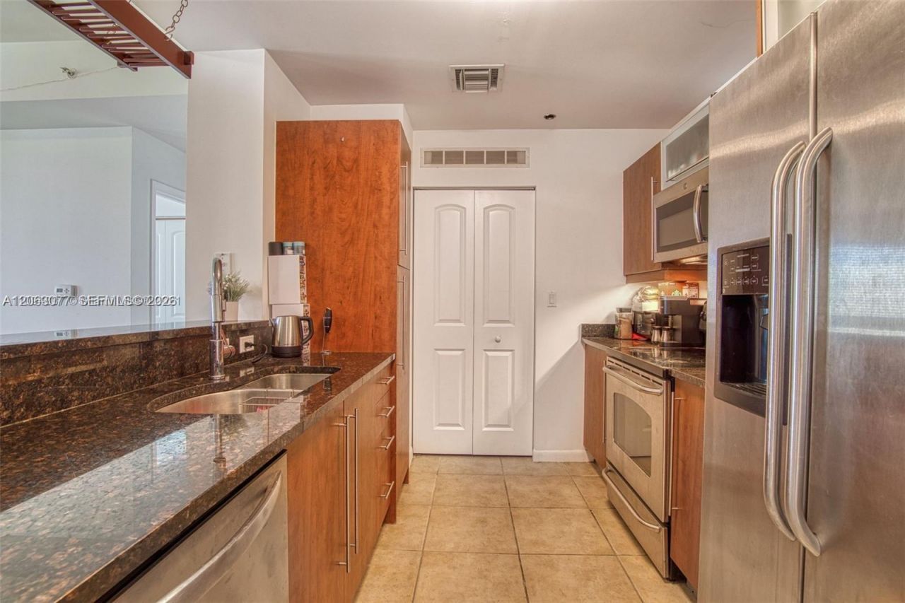 7355 SW 89th St , Unit 425N, Miami, FL 33156 Photo