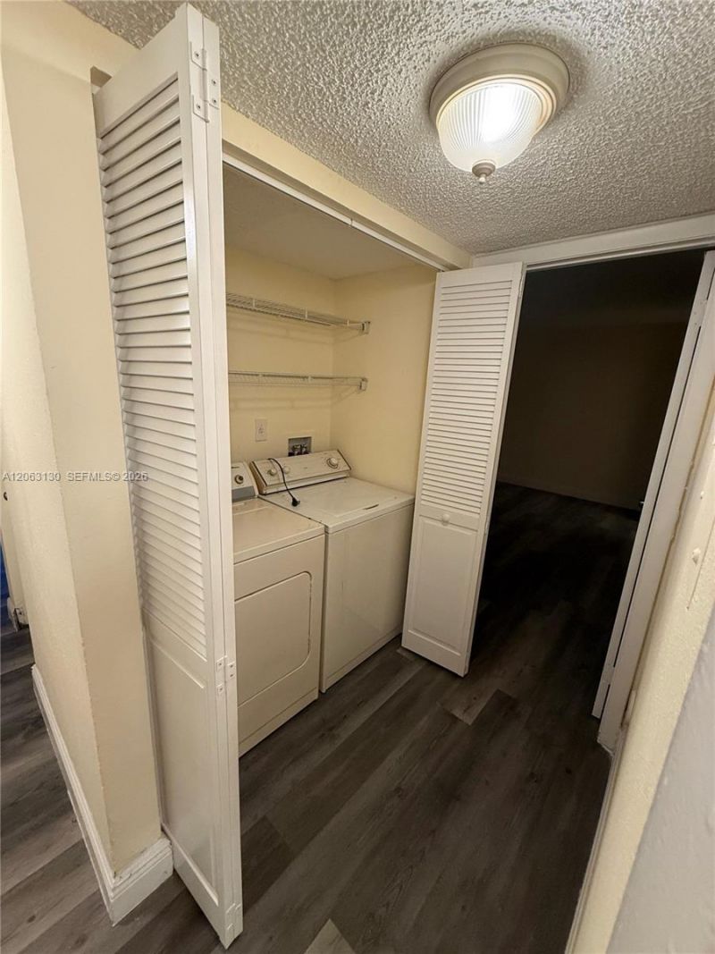 7650 Westwood Dr , Unit 509, Tamarac, FL 33321 Photo