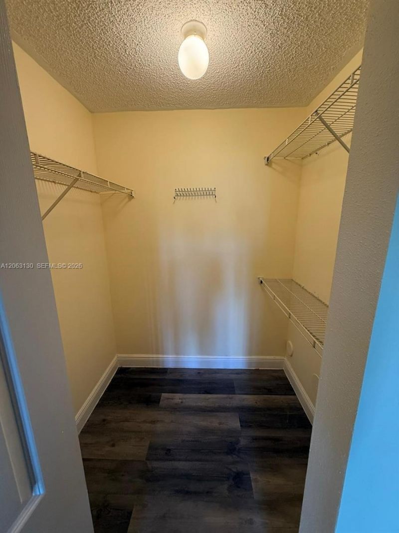 7650 Westwood Dr , Unit 509, Tamarac, FL 33321 Photo