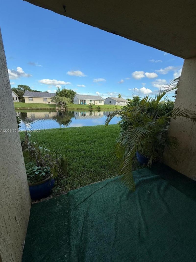 7650 Westwood Dr , Unit 509, Tamarac, FL 33321 Photo