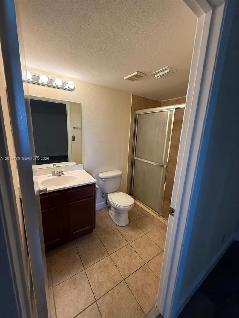 7650 Westwood Dr , Unit 509, Tamarac, FL 33321 Photo