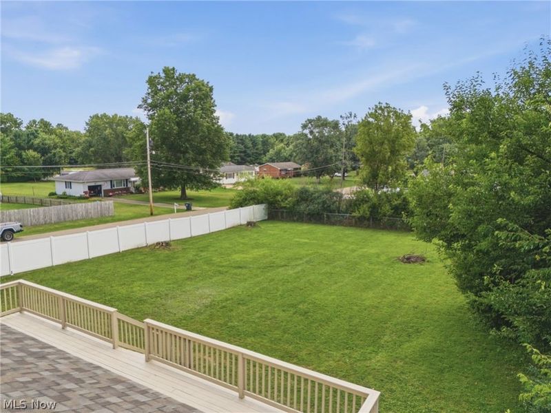 6330 Peach Street, Louisville, OH 44641 Photo 10