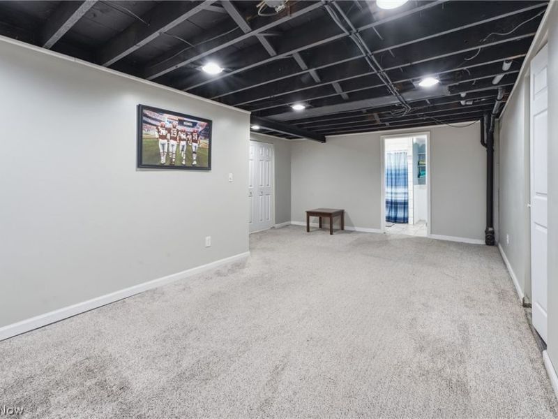 6330 Peach Street, Louisville, OH 44641 Photo 37