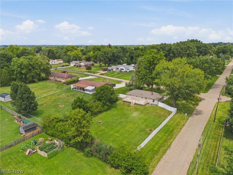 6330 Peach Street, Louisville, OH 44641 Photo 8