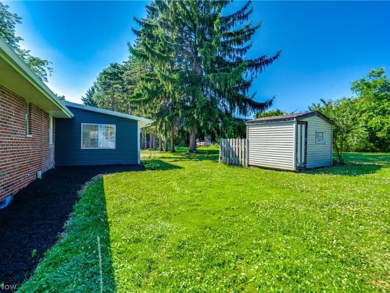 15234 Orrville Street NW, North Lawrence, OH 44666 Photo 30