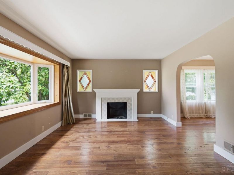 3605 E Galbraith Road, Amberley, OH 45236 Photo 5