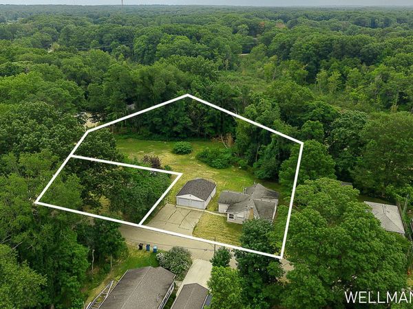 1019-1021 Elizabeth, Saugatuck, MI 49453