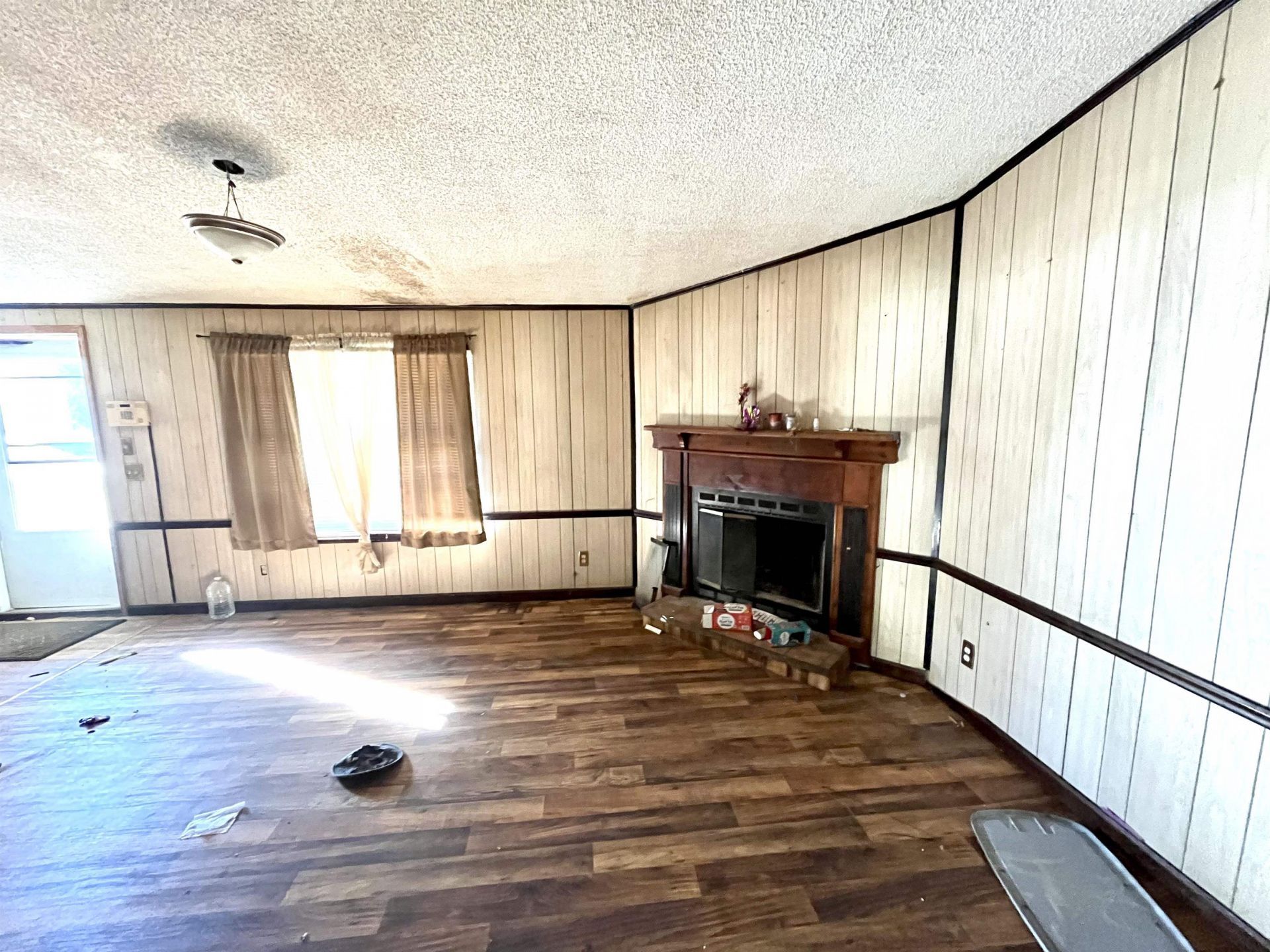 103 Bulldog Ln  Photo 9
