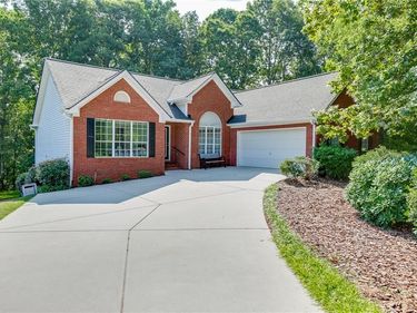 5948 Williamsport Drive, Flowery Branch, GA 30542