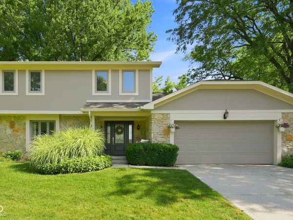 8332 Tanager Lane, Indianapolis, IN 46256