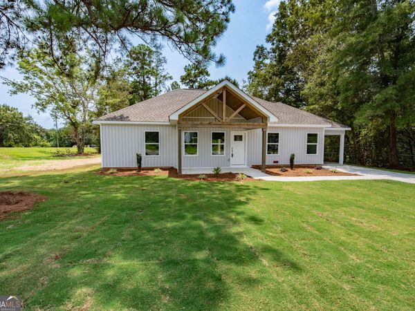 101 Little Farm Lane, Kathleen, GA 31047