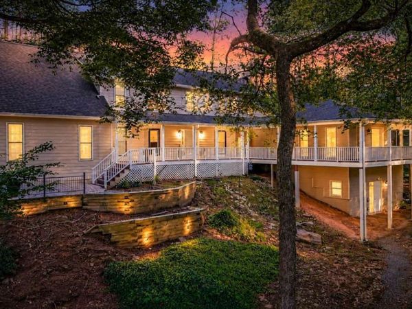 2290 Old Orchard Drive, Marietta, GA 30068