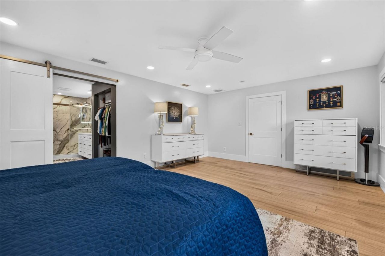 8009 13th Avenue S, Saint Petersburg, FL 33707 Photo