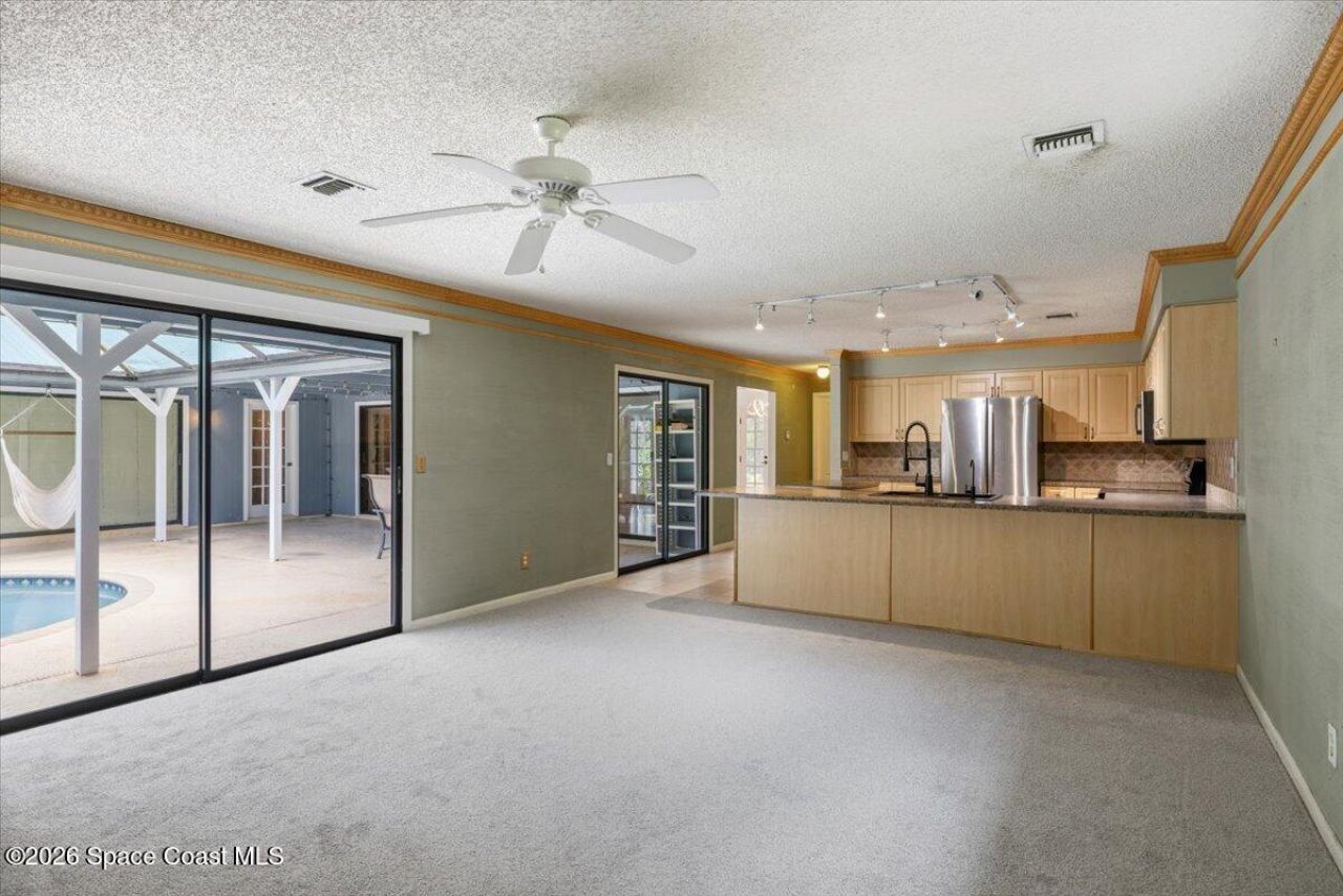1016 48th Terrace , Vero Beach, FL 32966 Photo