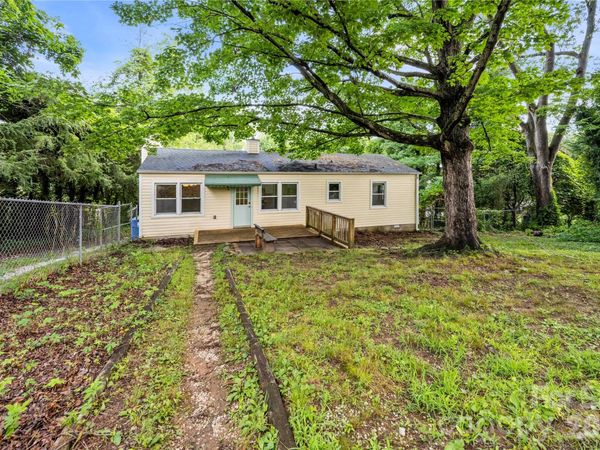 107 Wilshire Drive, Asheville, NC 28806