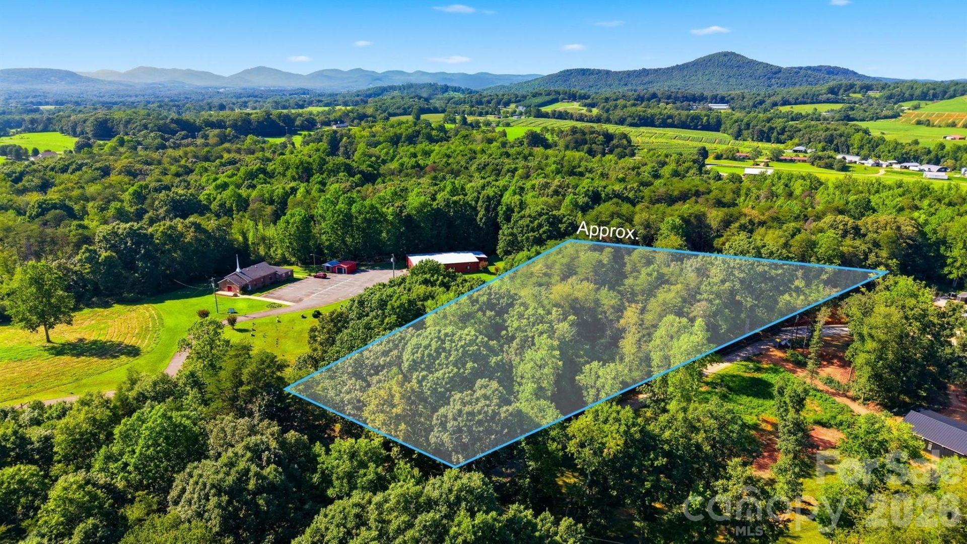 000 Zion Chapel Road, Hiddenite, NC 28636 Main Photo