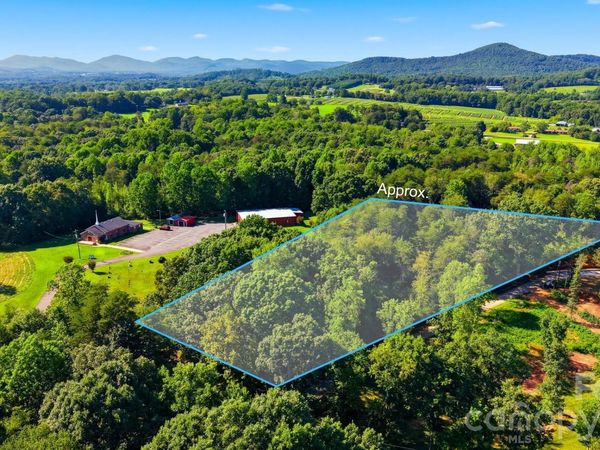 000 Zion Chapel Road, Hiddenite, NC 28636