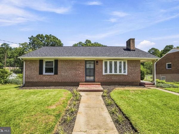 205 MAPLE STREET, FREDERICKSBURG, VA 22405