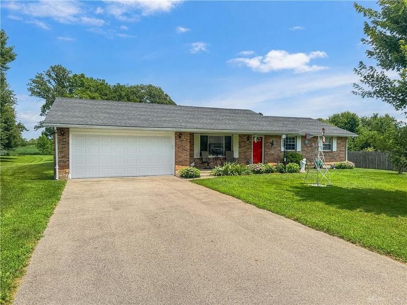 4049 Walnut Grove Circle, Urbana, OH 43078 Photo 1