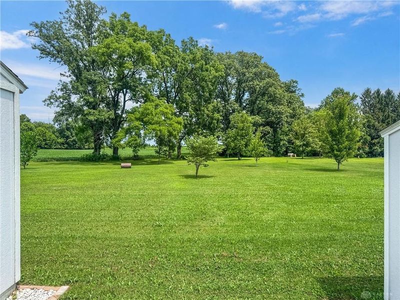 4049 Walnut Grove Circle, Urbana, OH 43078 Photo 13