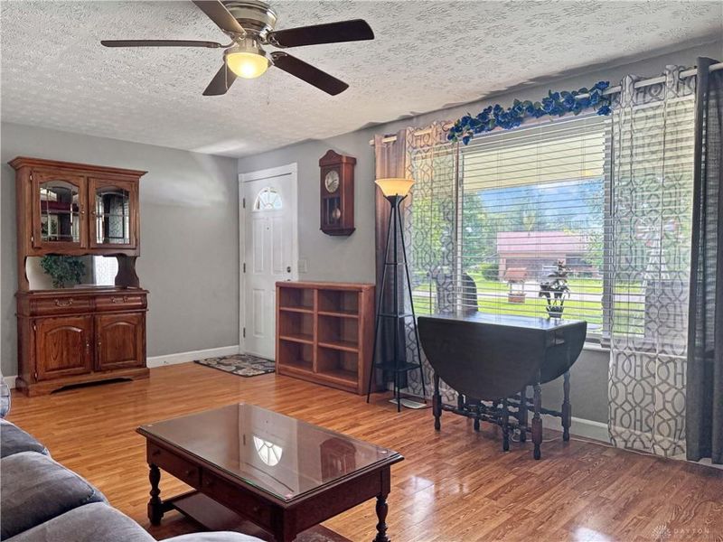 4049 Walnut Grove Circle, Urbana, OH 43078 Photo 19
