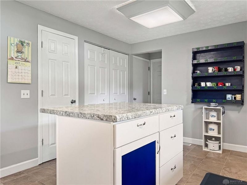 4049 Walnut Grove Circle, Urbana, OH 43078 Photo 28