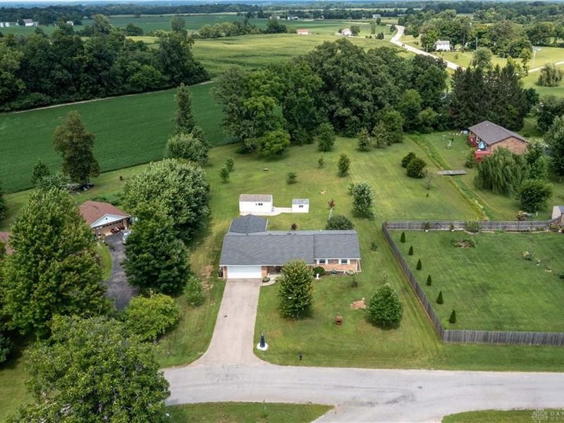 4049 Walnut Grove Circle, Urbana, OH 43078 Photo 47
