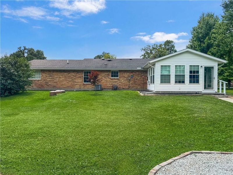 4049 Walnut Grove Circle, Urbana, OH 43078 Photo 7