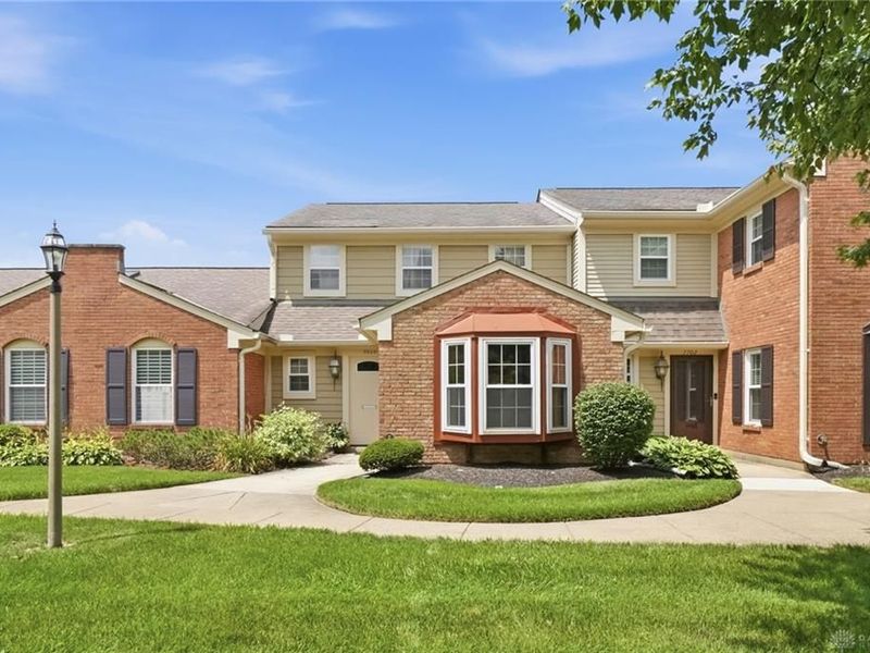 7704 John Hancock Lane, Washington Township, OH 45459 Photo 3