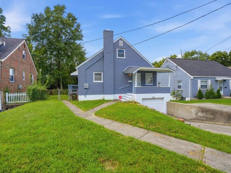 2807 W Galbraith Road, Colerain Township, OH 45239 Photo 3
