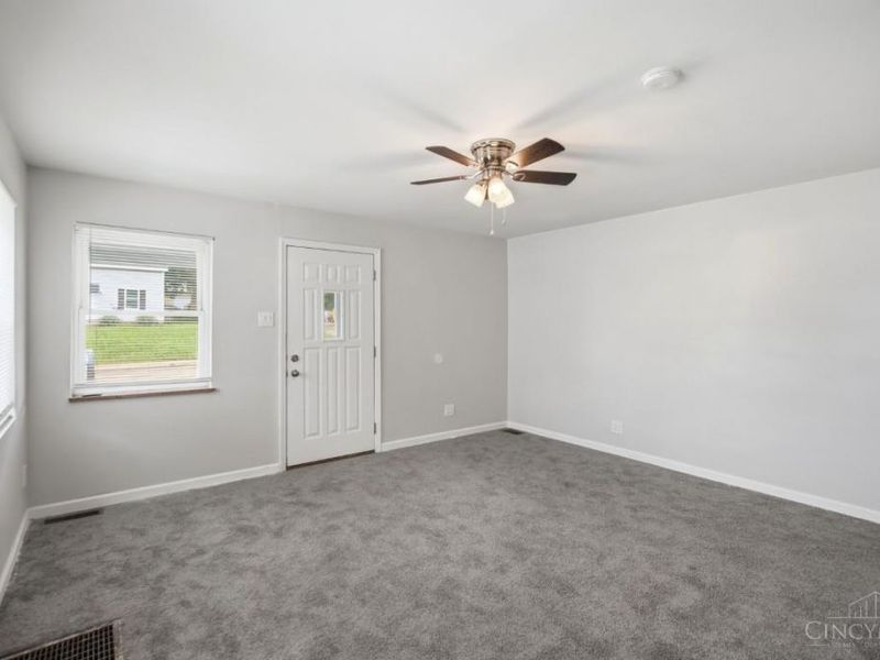 2807 W Galbraith Road, Colerain Township, OH 45239 Photo 7