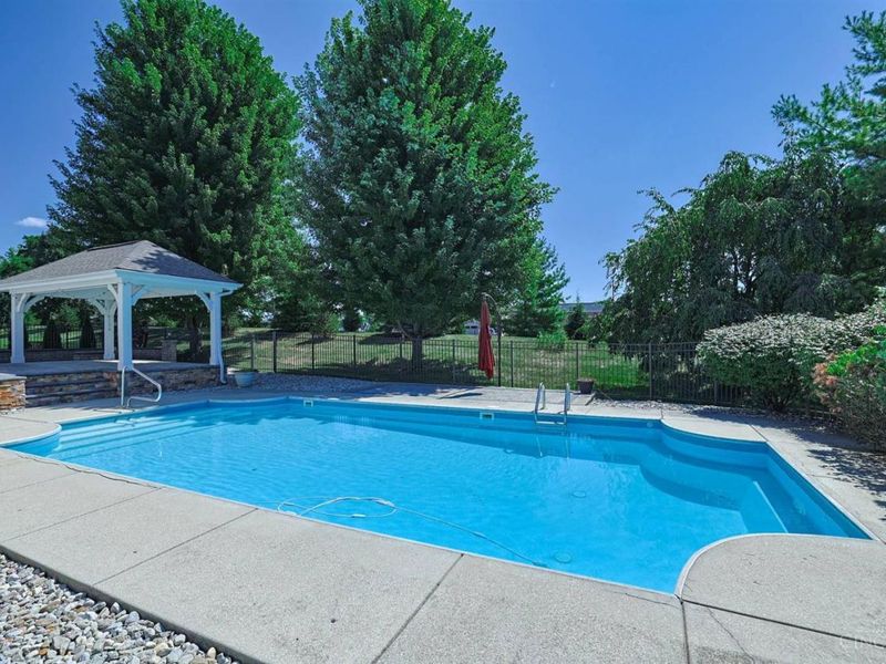 7596 Woodbridge Court, Springboro, OH 45066 Photo 25