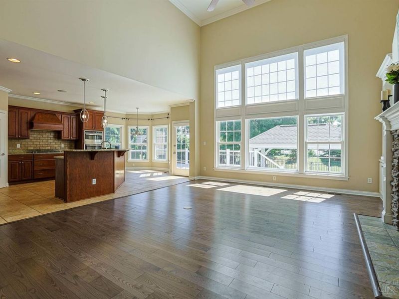 7596 Woodbridge Court, Springboro, OH 45066 Photo 7