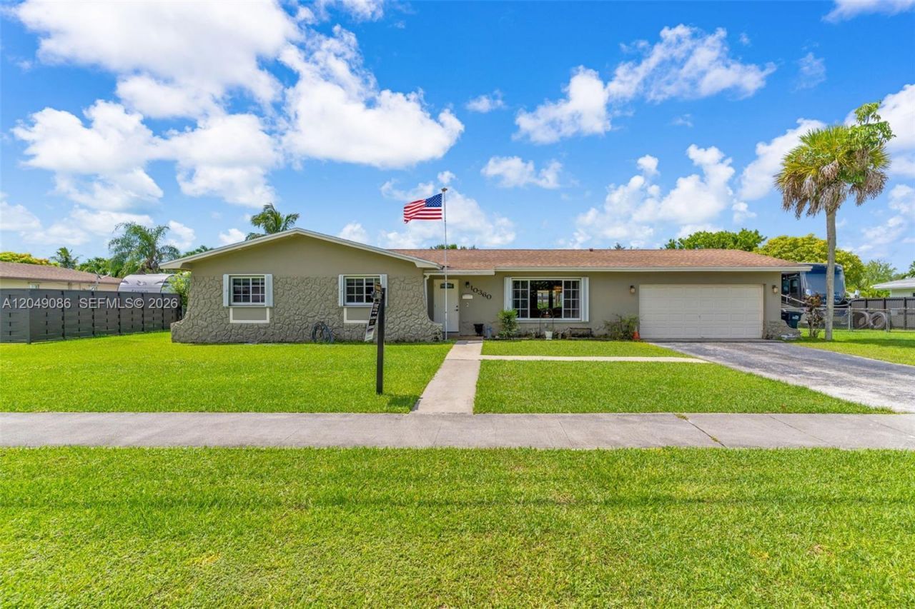 10360 SW 112th St, Miami, FL 33176 Photo