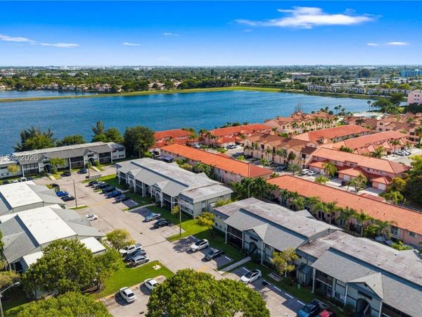 20760 NE 4th Ct, Unit 102, Miami, FL 33179