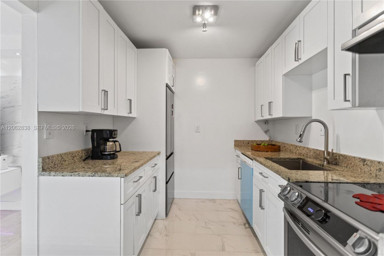20760 NE 4th Ct, Unit 102, Miami, FL 33179 Photo