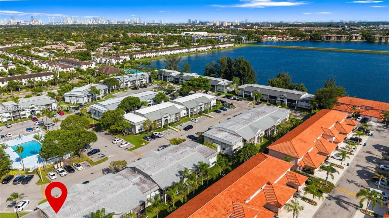 20760 NE 4th Ct, Unit 102, Miami, FL 33179 Photo